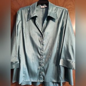 CATO Ladies Button Up Blouse.  Size 26/28W. Elbow Sleeves.